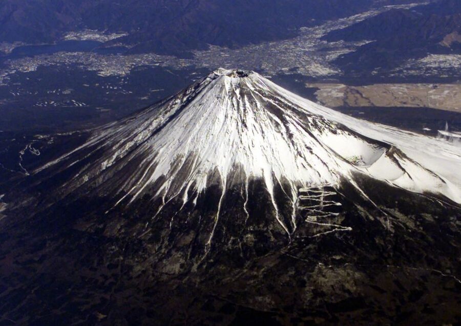 Sightseeing Day Trip to Mount Fuji and Hakone Green Number - Mt Fuji 5th Station, your weather dependent “yes moment”