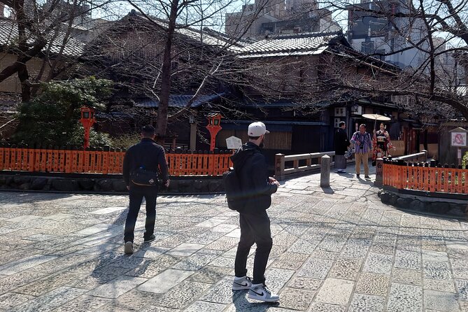Start from Kyoto Station: Early Morning E-Bike Tour with Kyotoite - Small Group E-Biking From Kyoto ECO TRIP, Without the Rental Hassle