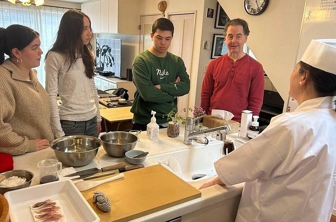 Sushi Cooking Class: AKEMI's SUSHiKiTCHEN in Tokyo - Group Size, Comfort, and Who This Class Fits Best