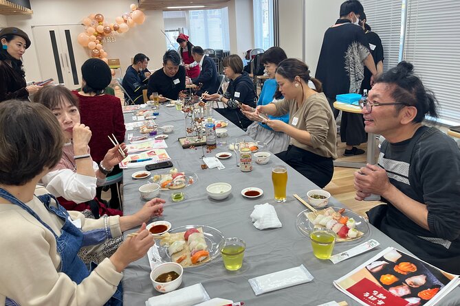 Sushi Making Experience Class in Naha Makishi Public Market - Quick highlights