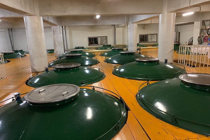 Takayama: Authentic Sake Tasting at a Historic Brewery - Sake tasting rules: age 20+, yuzu options, and how to enjoy it