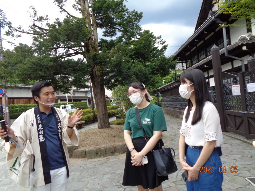 Takayama: Edo-Period Old Town Walking Tour - How the Guide Turns “Normal” Sights Into Clues