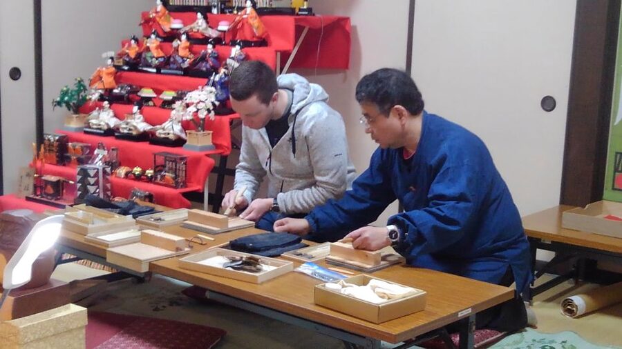 Takayama: Private Walking Tour with a Local Guide - Sanmachi Street and Edo-era lanes you can actually enjoy