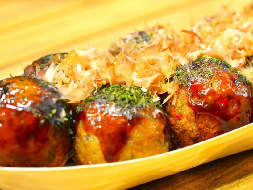 Takoyaki cooking experience in Kabukicho, Shinjuku - How Takoyaki Gets Its Crispy Outside and Fluffy Center