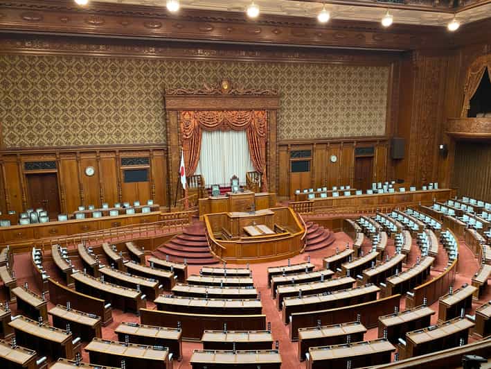 Tameike: Exploring the Heart of Japanese Politics Tour - National Diet Building, English guidance for Japan’s political core