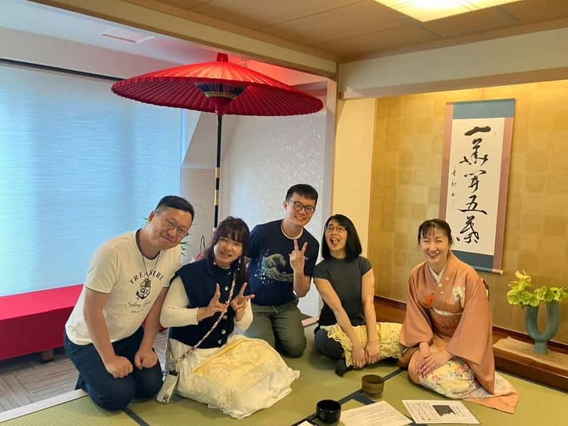 Tea ceremony experience in Japanese-style room 60min - Should you book the Wasako matcha ceremony?
