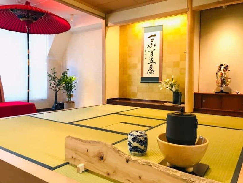 Tea ceremony experience in Japanese-style room 60min - The host and instruction style: what you learn from Ryouko and the team