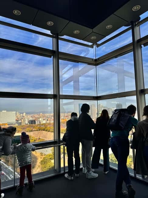 (Ticket Included) Explore Osaka Castle & Museum of History - Castle Park walking time: photo stops without the pressure of entry