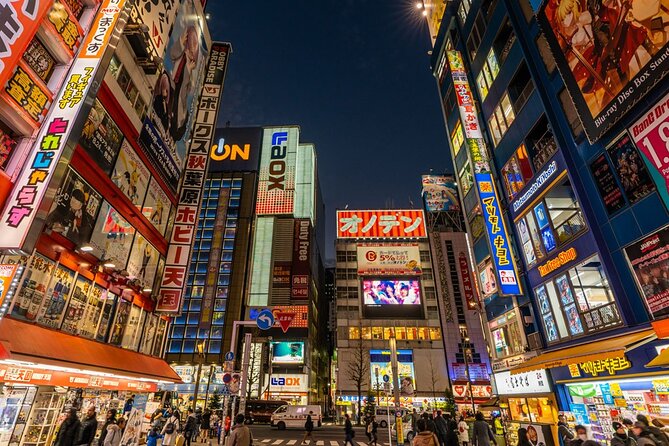 Tokyo 1-Day Bus Tour, pickup from 28 designated hotels in Tokyo - Imperial Palace Loop by Bus: Context Without a Long Walk
