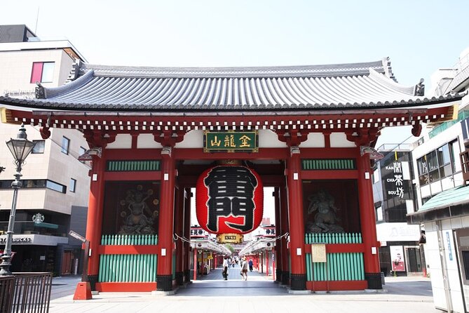 Tokyo 1-Day Bus Tour, pickup from 28 designated hotels in Tokyo - Ginza and Lunch: The Middle-of-Day Energy Check