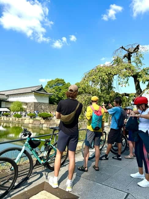 Tokyo: 3-Hour Bike or E-Bike City Highlights Tour - The ride starts with Commodore Perry, then jumps into temple Tokyo