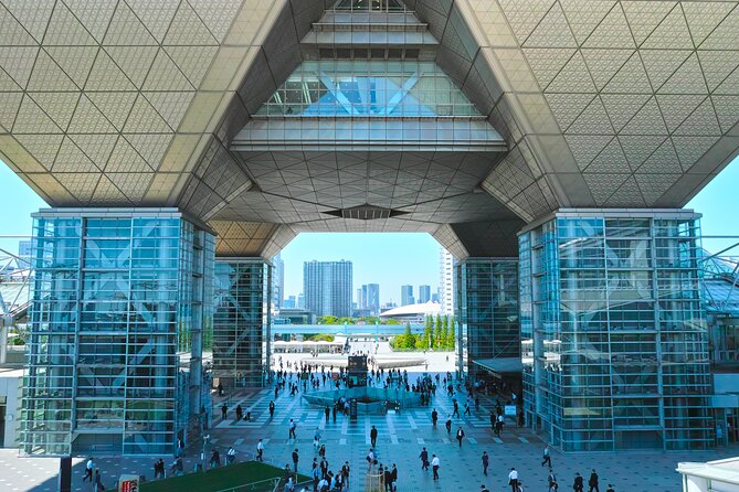Tokyo Architecture and Contemporary Art Walking Tour with a local guide - Should you book this Tokyo architecture and contemporary art tour?