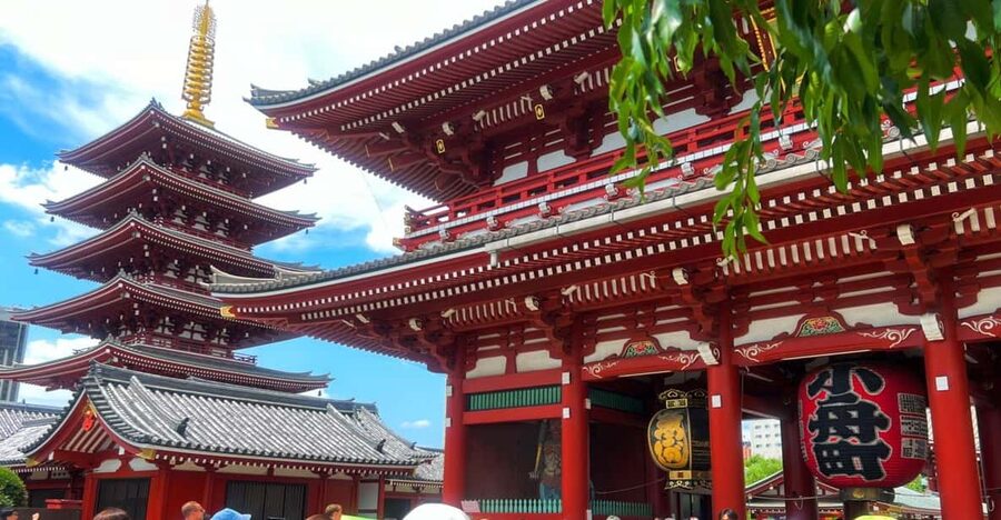 Tokyo: Asakusa and Tokyo’s Oldest Temple Senso-ji Tour - Meeting at Starbucks near Asakusa Station, and how you stay together