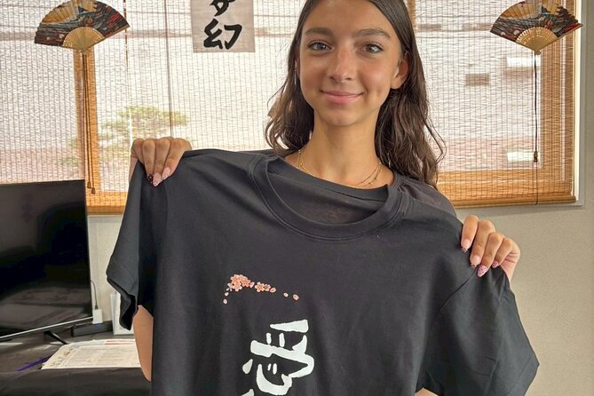 Tokyo Asakusa：Calligraphy & Make T-shirt Activity - The postcard message: writing memories in character