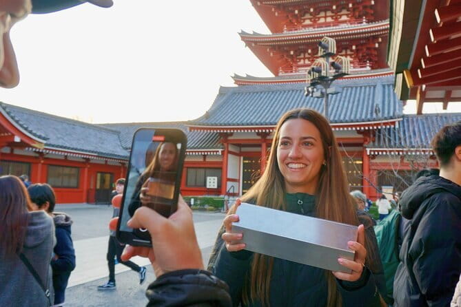 Tokyo: Asakusa Temple & Shrine Walking Tour with Local Guide - Kaminarimon and Nakamise Street, where stories matter for shopping too
