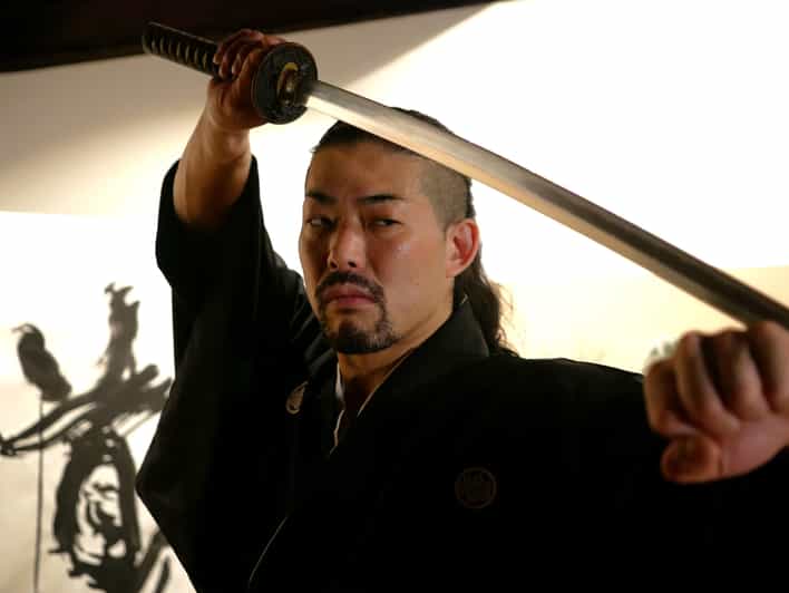 Tokyo : Authentic Samurai Experience in a Private Space. - The Sword Lesson for Beginners: Etiquette, Stances, and Controlled Practice