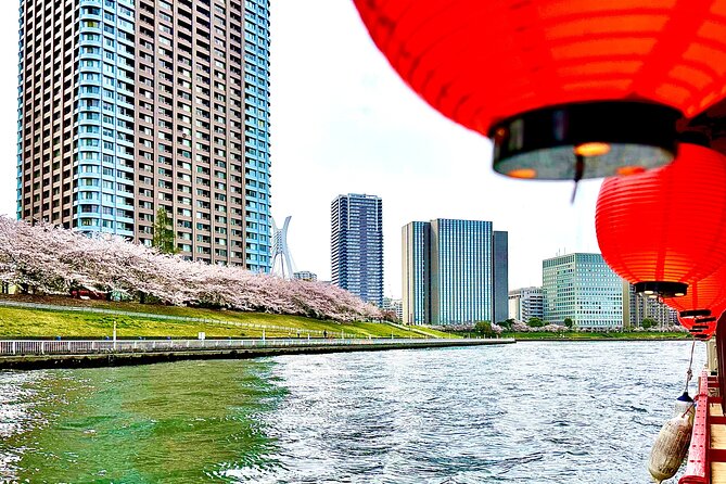 Tokyo Bay Yakatabune Cruise with Traditional JapaneseShow Drinks - Tokyo Bay yakatabune: the houseboat experience that actually feels Japanese