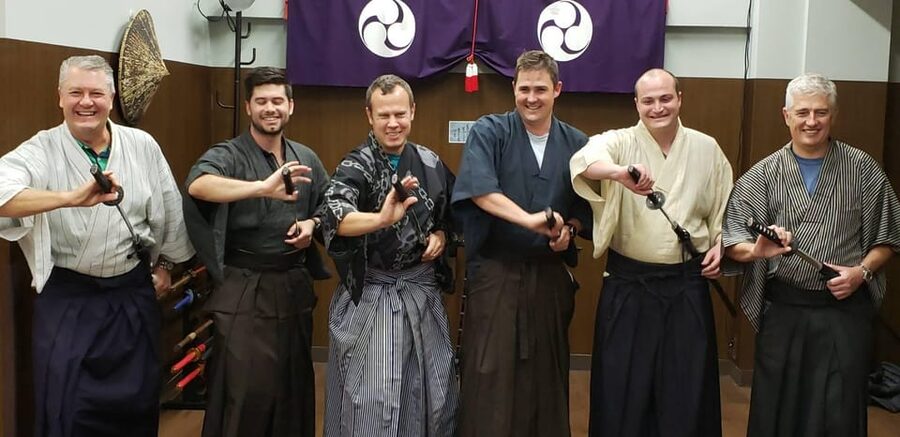 Tokyo: Best Samurai Experience - Step One: Choosing Your Kimono and Hakama Setup