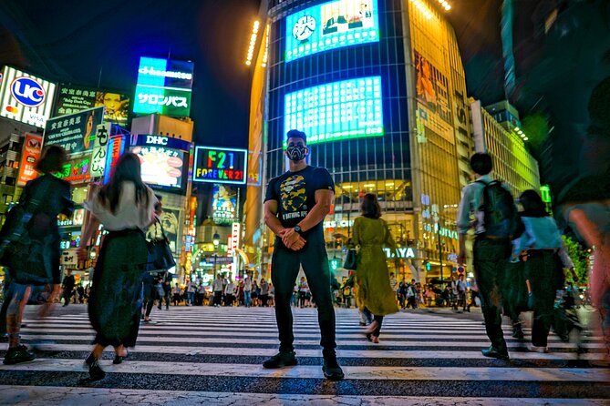 Tokyo by Night Photography Tour (Private Option Available) - Stop 1: Shinjuku Golden Gai, Blade Runner vibes, and the camera rules