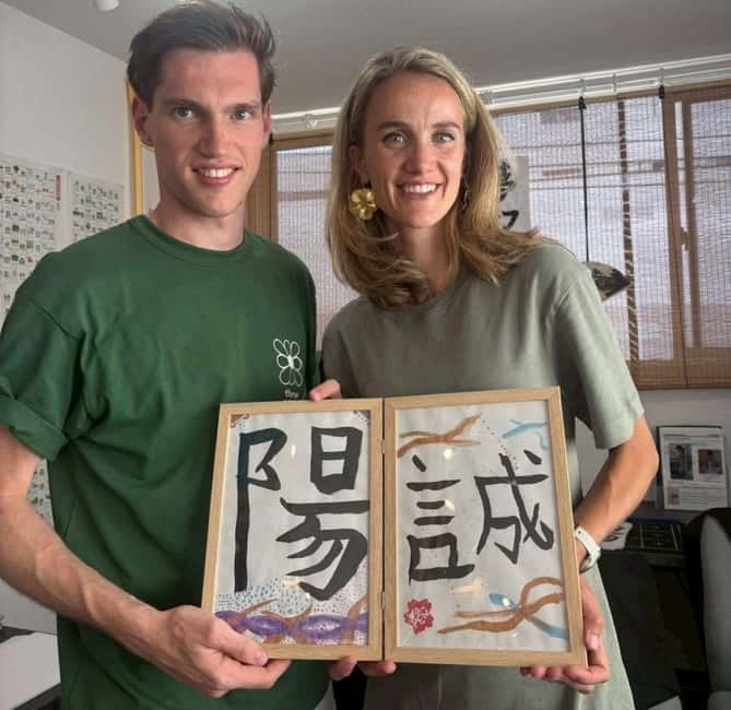 Tokyo:Calligraphy &Make your original folding fan in Asakusa - Your keepsakes: writing a postcard and making a custom folding fan