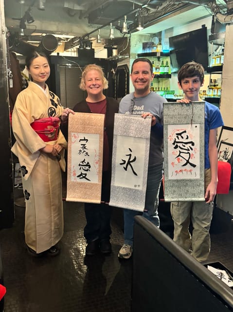 Tokyo: Calligraphy on Kanji Fan & Scroll with Drink - Getting to Shodo Cafe 7557 from Roppongi Station, Exit 7