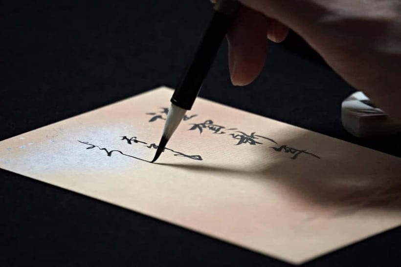 Tokyo: Calligraphy Workshop Craft Your Own Art in Asakusa - Traditional brushes plus a modern fude pen for cleaner beginners