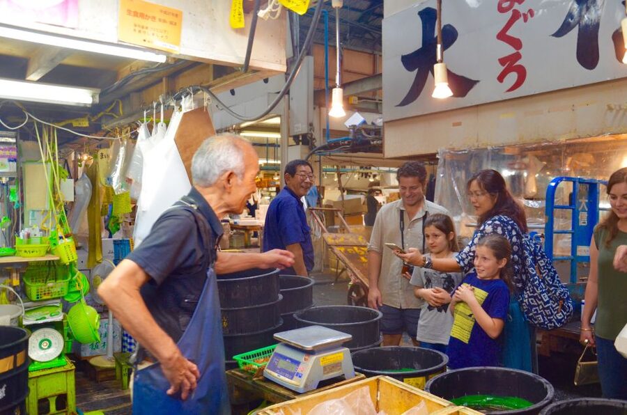 Tokyo: Classic Tsukiji Food Tour - Tsukiji tastings, from grilled edges to raw highlights