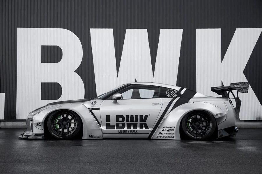 Tokyo: Daikoku Self-Drive R35 GT-R Custom Car Experience - Value at $516 per group up to 4