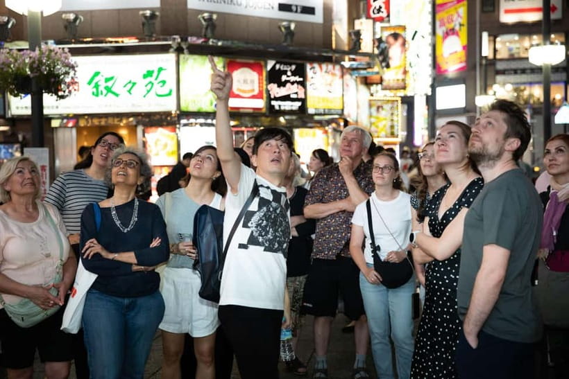 Tokyo: Dark Side of Tokyo Shinjuku Red Light Walking Tour - Tokyo’s night school starts in Shinjuku’s neon alleys