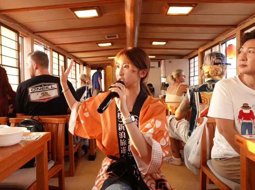 Tokyo Dinner Cruise & Tradition Show & Drinks & Tokyo Tower - Sukiyaki-style hot pot dinner and drinks, with smart dietary options