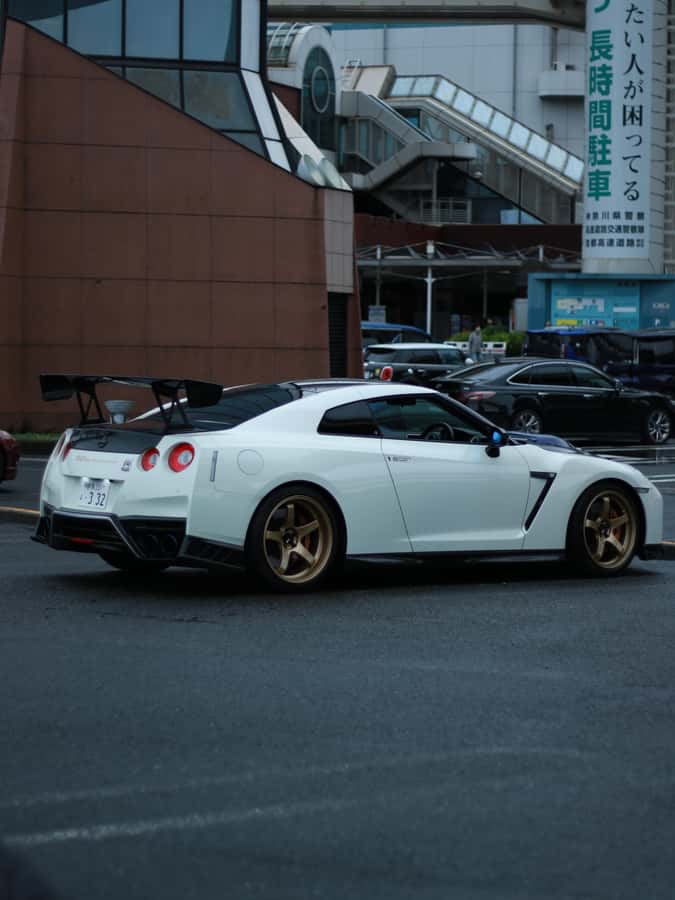 Tokyo Drift 3.8 V6 Fast & Furious Experience ( Kaila Yu-SP ) - The drive itself: highways, music, and the adrenaline factor