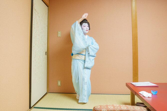 Tokyo: Exclusive Geisha Dinner Experience - Geisha or maiko conversation: how to make it meaningful (and respectful)