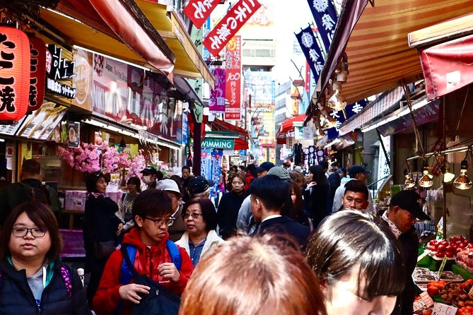 Tokyo: Food Tour in Ueno with 10+ Tastings of Japanese Classics - Ueno Park: cherry blossoms season and a needed breather
