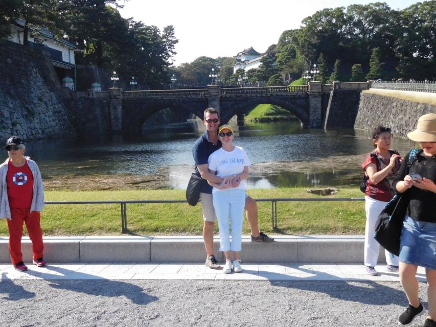 Tokyo: Full-Day Japanese Garden Private Guided Tour - Meiji-Jingu Shrine and the Tea House Pause