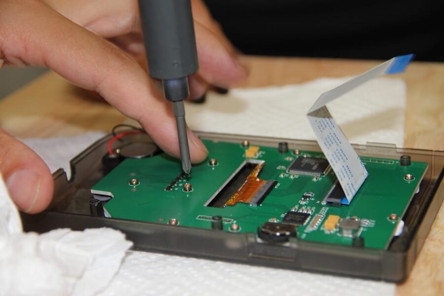 Tokyo: Gameboy Mod Workshop at Akihabara - The Hands-On Demo Plus Nintendo Handheld Context