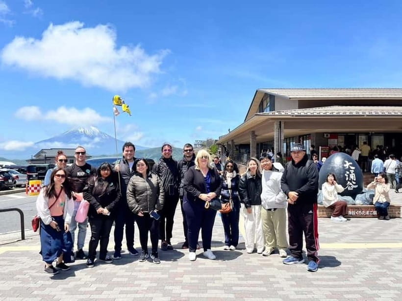 Tokyo: Hakone Fuji Day Tour w/ Cruise, Cable Car, Volcano - Gotemba afternoon choice: outlets for deals or Onsen Kaikan for reset