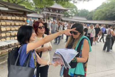 Harajuku Meiji Shrine to Shibuya Crossing Guided Tour