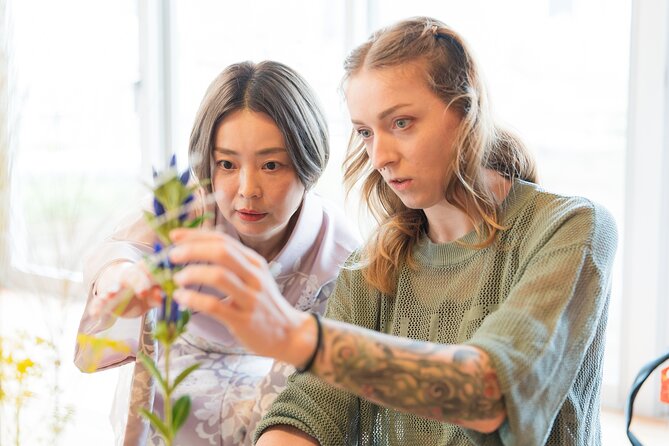 Tokyo Ikebana Wellness Art Experience near Shinjuku - Where Ikebana Starts in Tokyo, in a Bright Japanese-Style Room