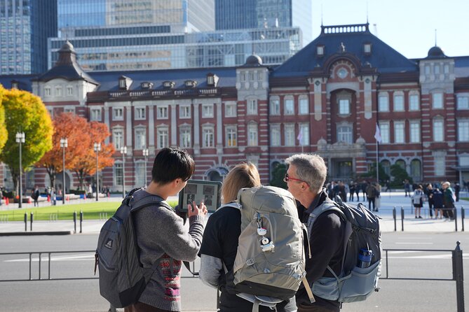Tokyo Imperial Palace with Kagurazaka Alley Tour - A Tokyo morning that skips the usual checklist