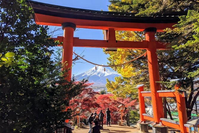 Tokyo: Instagram-Worthy Mt Fuji & Lake Kawaguchiko Day Trip - Stop 5: Lake Kawaguchiko and the Ohashi Bridge Finish