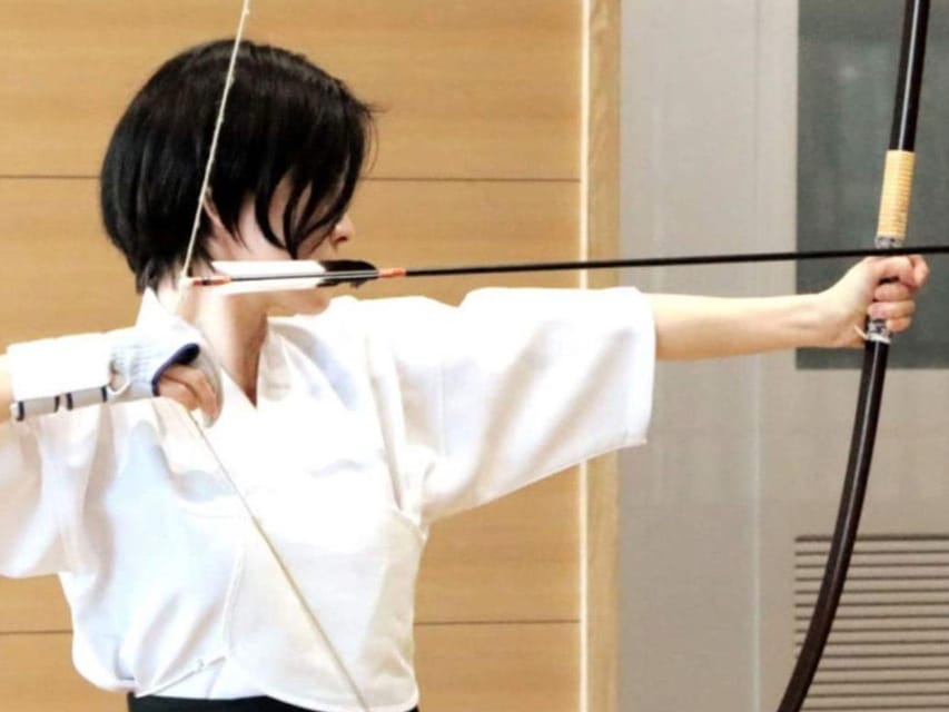 Tokyo: Japanese Archery (Kyudo) Experience - Why dozens of shots at a real range changes everything