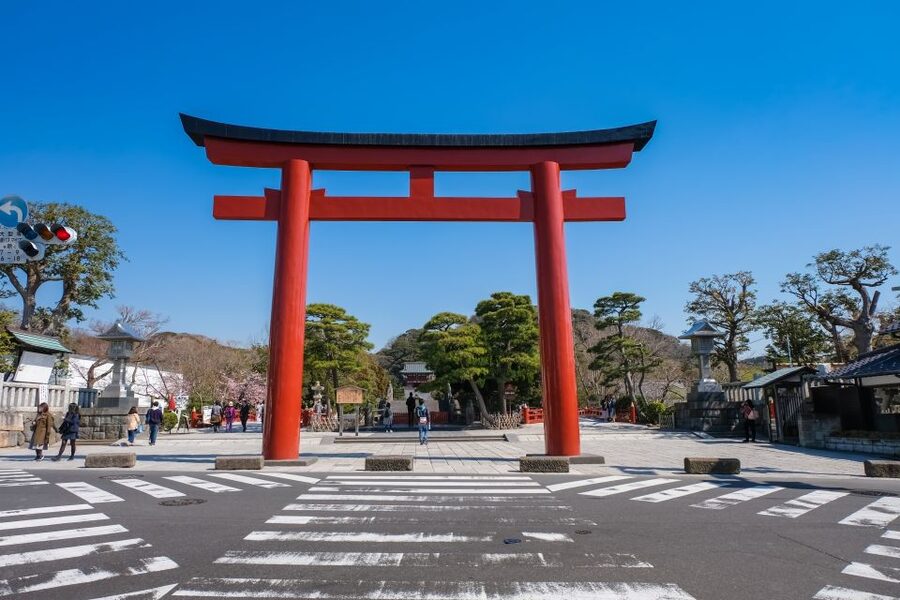 Tokyo: Kamakura & Enoshima Day Trip including Temple Tickets - Kōtoku-in Great Buddha: why going inside is the real flex