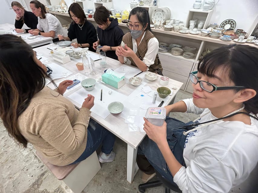 Tokyo: Kintsugi Workshop to Learn the Art of Golden Joinery - Meeting the instructor style, and why it matters
