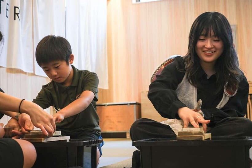 Tokyo: Knife Making Workshop (Sharpening, Engraving) - Knife Making in Tokyo, Not a Spectator Hobby