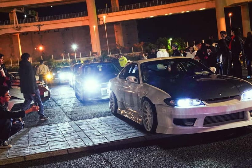 Tokyo: Legendary JDM CAR Daikoku Underground Meetup - Tokyo Tower photo stop: make 15 minutes count