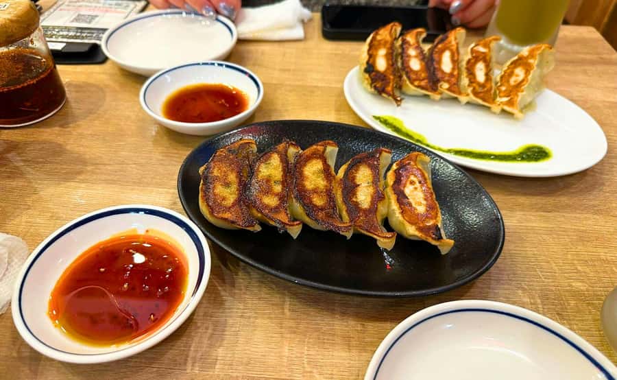 Tokyo: Locals´ Secret Food Tour // Eat like a Japanese - Dietary limits and line waits, so you can plan like a pro