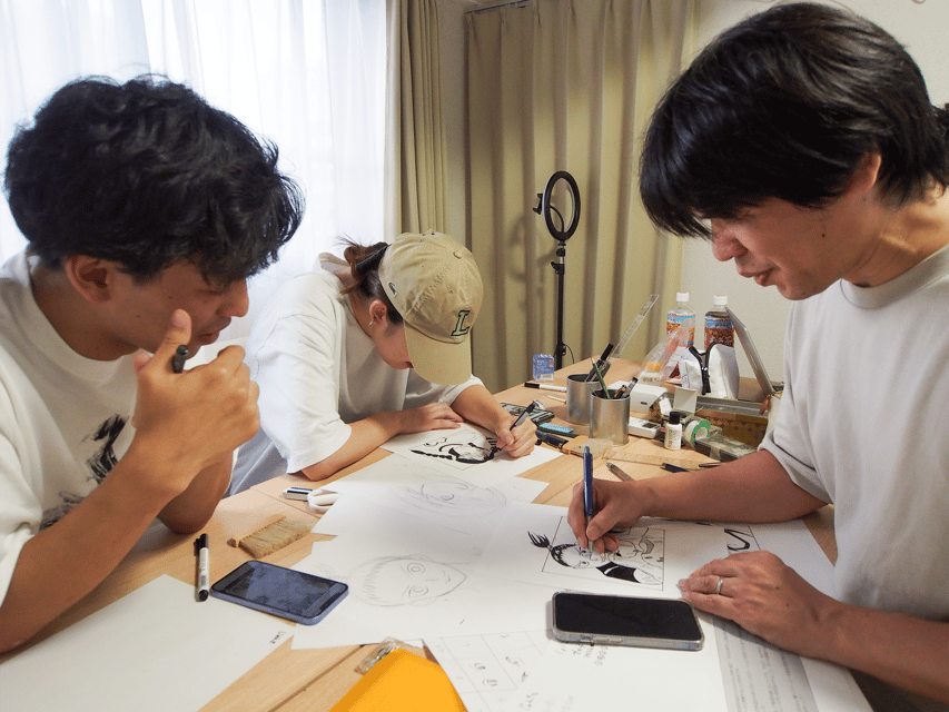 Tokyo: Manga Drawing Workshop Guided by Pro Manga Artist - Your Pro Manga Artist And Interpreter Team (English Included)
