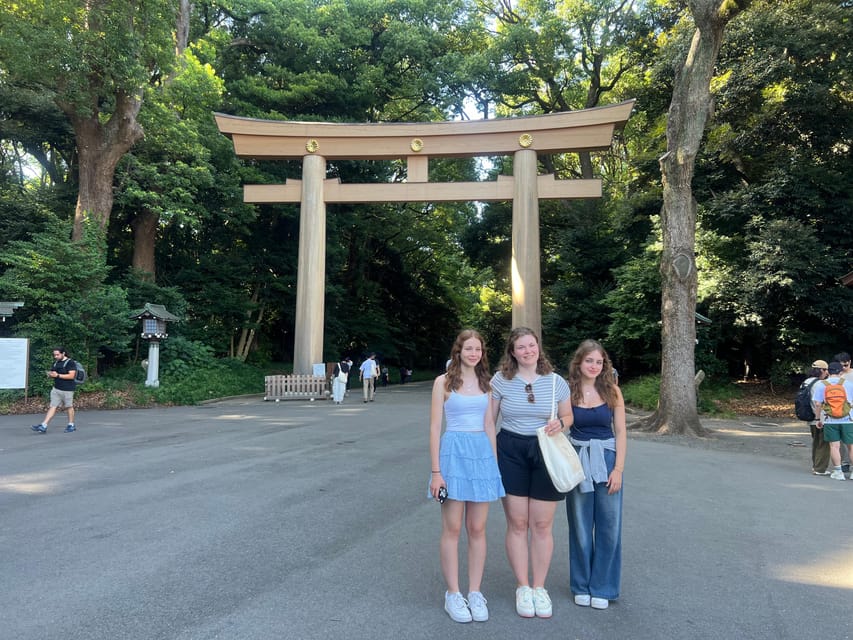 Tokyo: Meiji Jingu Shrine and Shinto Culture Walking Tour - The sacred forest of 100,000 trees: enjoying it without rushing