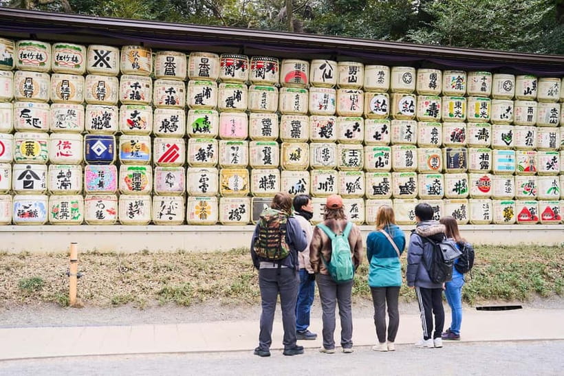 Tokyo: Meiji Shrine Walking Tour — Shinto & Imperial System - Torii Etiquette at the 12-Meter Gate and Why Seichu Matters