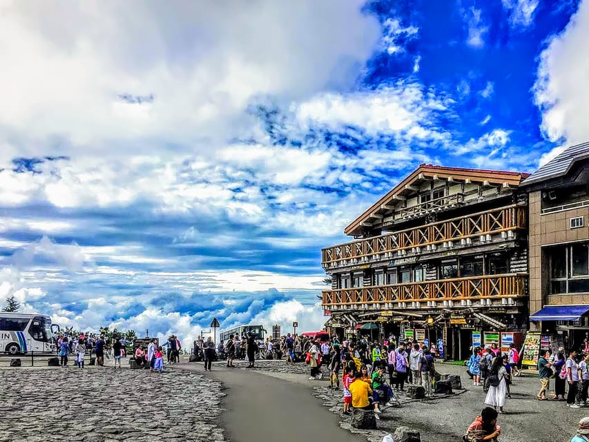Tokyo Mt Fuji 5th St & Hakone Cruise Bus Tour w/Bullet Train - Odawara and Shinkansen: the fast, satisfying return to Tokyo
